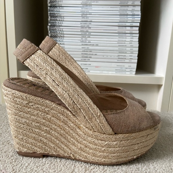 Splendid Espadrille Wedges Sandals - Picture 2 of 6